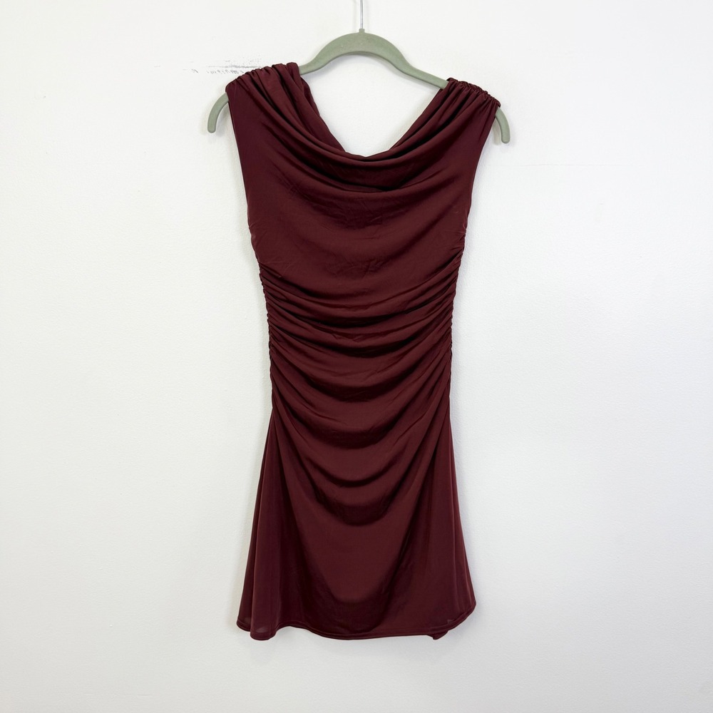 MESHKI Dakoda Slinky Off Shoulder Mini Dress Wine Size S - Picture 3 of 8